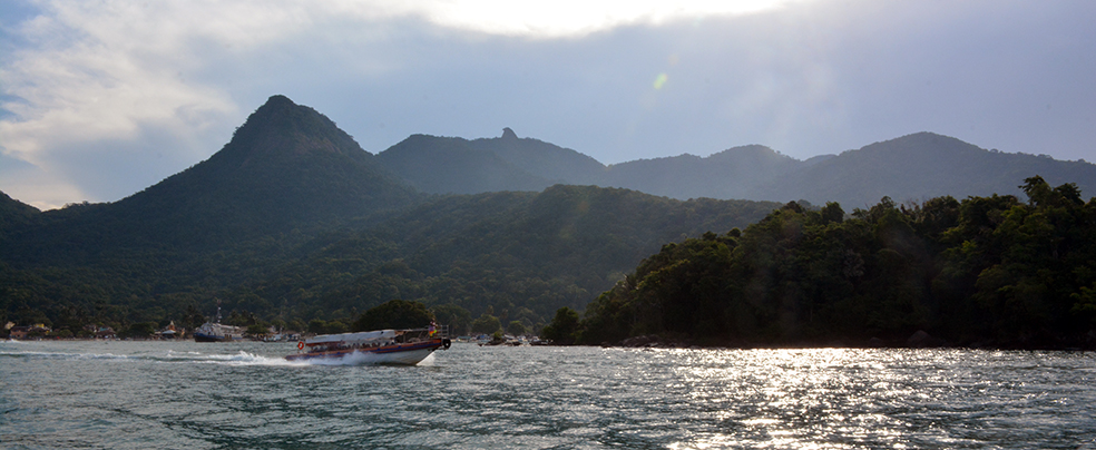 Como chegar na Ilha Grande_Vista Chegada Vila do Abraao