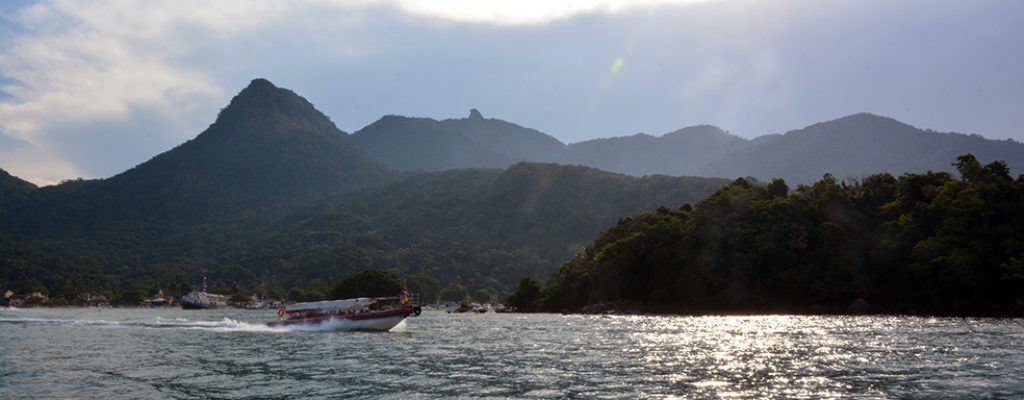 Como chegar na Ilha Grande_Vista Chegada Vila do Abraao